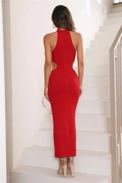 Look At Her Maxi Dress Red -Hello Molly Shop 0L4A0180 1667181910 f04604eb a0ee 4878 993f 6ce56509d74a