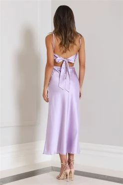Standing Tall Satin Midi Dress Lilac 13 Standing Tall Satin Midi Dress Lilac -Hello Molly Shop 0L4A0509 1672893290