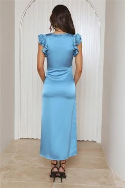 Searching For Paradise Satin Maxi Dress Blue 11 Searching For Paradise Satin Maxi Dress Blue -Hello Molly Shop 0L4A0667 1684387899
