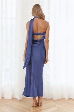 Attraction Stolen Maxi Dress Blue 11 Attraction Stolen Maxi Dress Blue -Hello Molly Shop 0L4A0829 1680042428