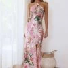 Feeling Moody Maxi Dress Pink -Hello Molly Shop 0L4A3456 1677026382 5cca193f 0ec5 4ad3 a325 5eee4a435c91