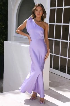 Impressive Fit Maxi Dress Lilac -Hello Molly Shop 0L4A6626 1670464525 e6397008 bd48 4baa 8f8e 784b50c0a472