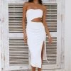 HELLO MOLLY Love At First Sight Midi Dress White 1 HELLO MOLLY Love At First Sight Midi Dress White -Hello Molly Shop 0L4A7225 1684131062 803f025e 0ced 4b87 a2da a4d0e0c862dd