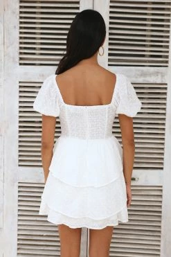 Be Cute Mini Dress White -Hello Molly Shop 0L4A7408 1684130625 be87c3d2 76a5 4d74 a32c 37d6d48357b3