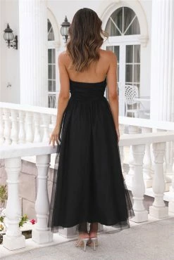Walk In Tulle Maxi Dress Black 13 Walk In Tulle Maxi Dress Black -Hello Molly Shop 0L4A7457 1677219281 2e2995de f98e 460e 9424 a4ae823ea2ee