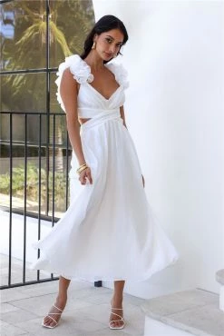 Ring The Wedding Bells Maxi Dress White -Hello Molly Shop 1W4A3669 1 1 1700127479
