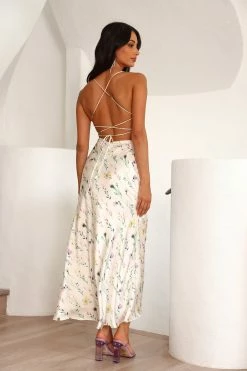 Brunch Now Satin Maxi Dress White 10 Brunch Now Satin Maxi Dress White -Hello Molly Shop 1W4A9089 1 1 1697682580 88255d05 916d 40d4 bc78 cbdbe1293c46