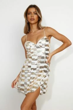 Lighting Up Mini Dress Gold -Hello Molly Shop 221125HM6929 1671668620 40adc4aa b6e4 4bc4 9421 9312528c22e4
