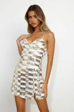 Lighting Up Mini Dress Gold -Hello Molly Shop 221125HM6931 1671668620 a5ed69e9 02a3 4159 a889 42ba12463305