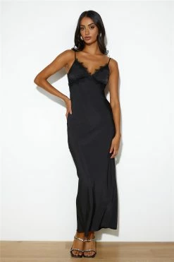 Wanting You Only Maxi Dress Black 11 Wanting You Only Maxi Dress Black -Hello Molly Shop 221215HM 697 1673417640 002a42ac 61a8 4f4c b93a 1c4485bbb3af