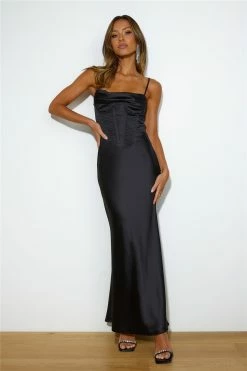 Show Off Girl Maxi Dress Black 14 Show Off Girl Maxi Dress Black -Hello Molly Shop 230106HM 105 1675378138