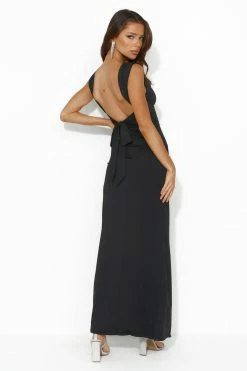 Fitted For You Maxi Dress Black -Hello Molly Shop 230629HM 1025 1689902904 bb391a90 e112 4b31 9b78 7c382f6df05e