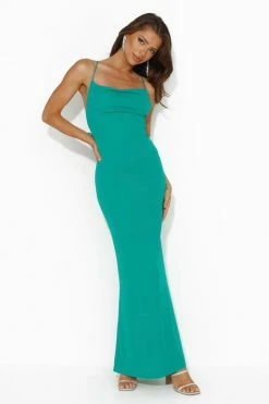 On Full Display Maxi Dress Green 10 On Full Display Maxi Dress Green -Hello Molly Shop 230629HM 1099 1689900025 0349ded9 641d 448f 84ac 1b7f9b822635