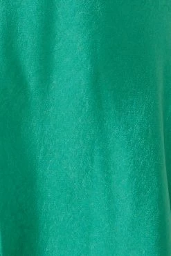 Dancing Pixie Satin Maxi Dress Green 13 Dancing Pixie Satin Maxi Dress Green -Hello Molly Shop 231124HM13731 1702603092