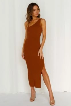 Airy Dreams Maxi Dress Brown -Hello Molly Shop 64b00eb67335971468f6 c902f441 347a 4b5d 8b26 e6251f093fd7