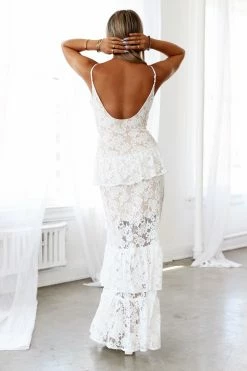 HELLO MOLLY Whirlwind Romance Maxi Dress White -Hello Molly Shop 8dbdbb5592f7c6679f9c