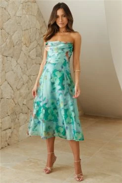 Seasonal Party Strapless Midi Dress Green -Hello Molly Shop A03I3226 1697079990 3c725f24 5da4 4938 9c74 95da33a6a2b0
