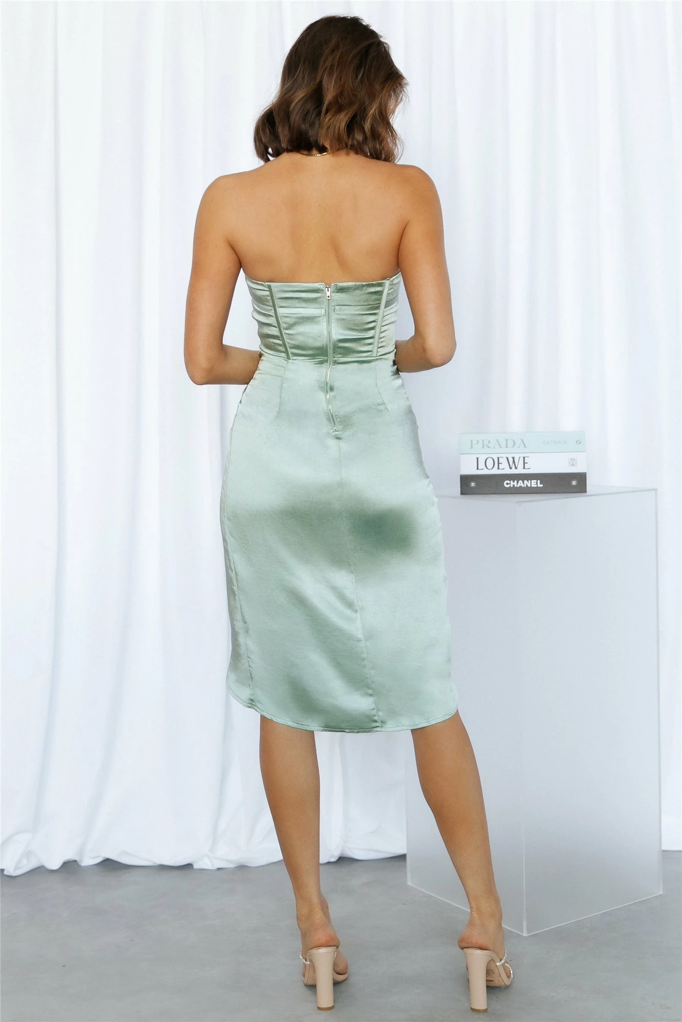 Grapevine Midi Dress Green 8 Grapevine Midi Dress Green - Image 6