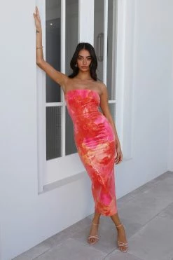 RUNAWAY Oralie Midi Dress Orange Floral 14 RUNAWAY Oralie Midi Dress Orange Floral -Hello Molly Shop L4A0875 1689315941 a5a4eba6 4420 42ca 8f4e daec70cdb2f7