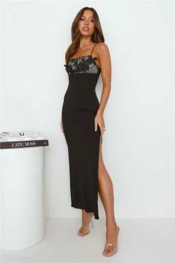 Romance Found Lace Maxi Dress Black 9 Romance Found Lace Maxi Dress Black -Hello Molly Shop L4A2828 1698308321