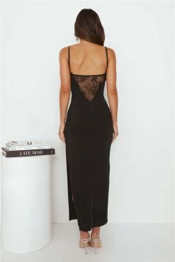 Romance Found Lace Maxi Dress Black 11 Romance Found Lace Maxi Dress Black -Hello Molly Shop L4A2833 1698308322