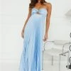 Clouds Of Love Strapless Pleated Maxi Dress Blue -Hello Molly Shop L4A5062 1701245336