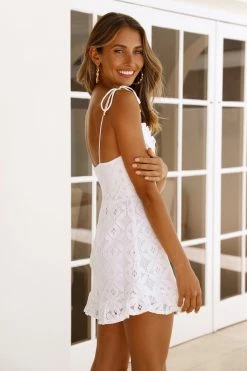 Liana Dress White 16 Liana Dress White -Hello Molly Shop L4A5599 1645143664 b7477916 3f3a 49b4 85cd 7f2939a2ec25