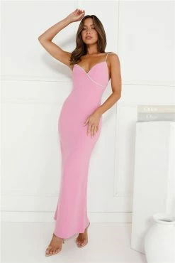Crystal Glitz Maxi Dress Pink -Hello Molly Shop L4A5606 1701247544 6404bd5b 6c93 4e79 ad02 66391d350dde