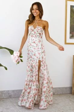 HELLO MOLLY Blossomed Maxi Dress -Hello Molly Shop L4A8340 1636504183 dfa975f0 286d 4593 9518 f5822f6b4e41