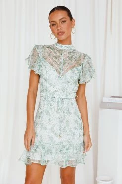 Getting Loco Dress Green -Hello Molly Shop L4A8958 1649143577 59eb3ec3 7a49 4115 b9d6 0ea466dbb919