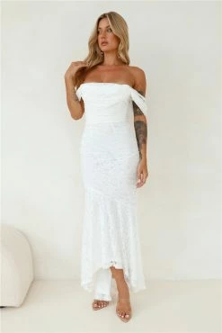One To Want Off Shoulder Lace Maxi Dress White -Hello Molly Shop Y2A5691 1702977574