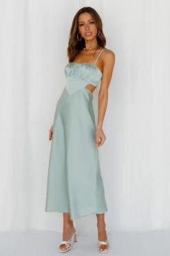 Whats Up Midi Dress Sage -Hello Molly Shop eb943b76f4eaf2e5045f 977df542 415f 4d4e af4f 311e0be480ad
