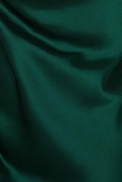 Of A Different Kind Dress Forest Green -Hello Molly Shop hm1908161280