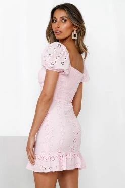 Rosy Phone Filter Dress Pink -Hello Molly Shop hm 190920 02033 9fa8549c 4778 43ab 9127 e58ecfd19cb3